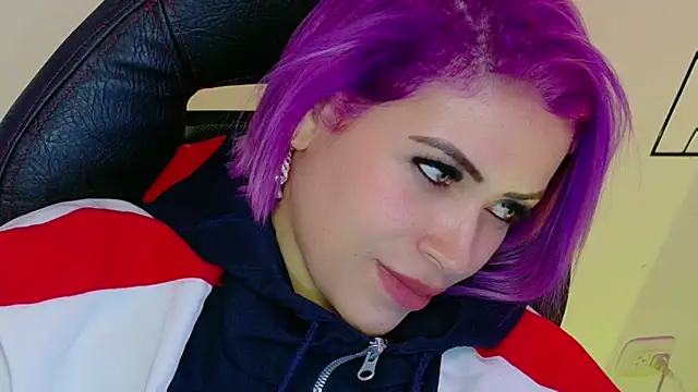 Natalia Montoya online show from 07/12/26, 10:50