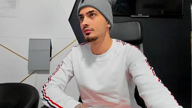 BrandonTate online show from 12/17/25, 05:08