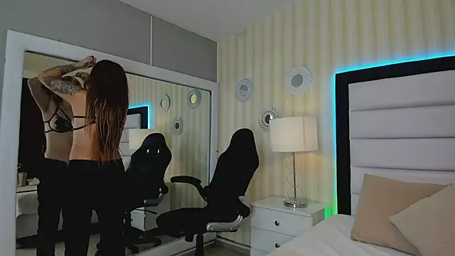 Snapshot of Valeriasaenzz_ chatting on 12/18/24, 06:14 Valeriasaenzz online show from 12/18/24, 06:14
