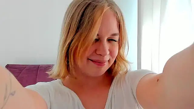 AlicePopsy online show from 07/10/26, 02:30