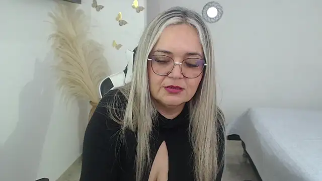 Snapshot of samy_vsn chatting on 03/03/26, 06:58 samy vsn online show from 03/03/26, 06:58