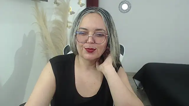 Snapshot of samy_vsn chatting on 03/05/26, 07:54 samy vsn online show from 03/05/26, 07:54