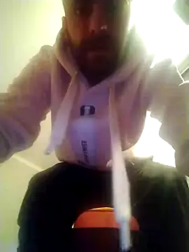 Snapshot of Antonio_Vatooo chatting on 01/20/25, 08:50 Antonio Vatooo online show from 01/20/25, 08:50