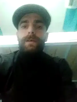Snapshot of Antonio_Vatooo chatting on 01/22/25, 06:52 Antonio Vatooo online show from 01/22/25, 06:52