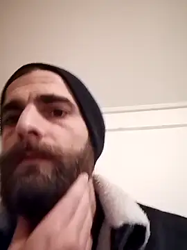 Snapshot of Antonio_Vatooo chatting on 03/01/25, 02:37 Antonio Vatooo online show from 03/01/25, 02:37