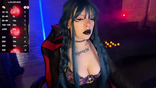 Snapshot of Eva-miller1 chatting on 10/12/25, 10:03 Eva-miller1 online show from 10/12/25, 10:03