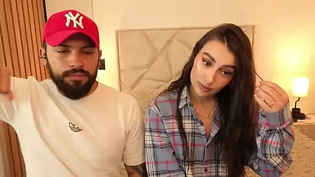 Snapshot of teseo_and_afroditha_ chatting on 10/18/25, 03:53 teseo and afroditha  online show from 10/18/25, 03:53