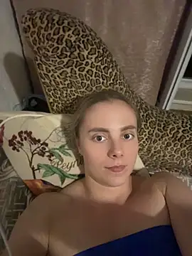 AlisaKissss online show from 06/11/26, 07:34