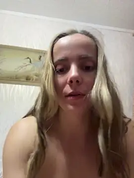 AlisaKissss online show from 07/04/26, 08:04