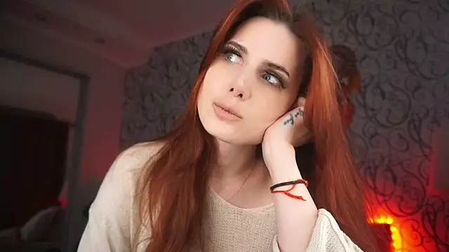 Foxy irene online show from 11/21/25, 01:43