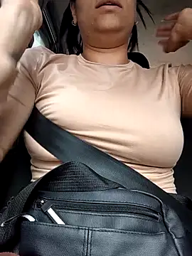 Snapshot of _elektrah chatting on 09/24/25, 05:05  elektrah online show from 09/24/25, 05:05