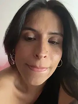Snapshot of _elektrah chatting on 07/09/26, 12:48 elektrah online show from 07/09/26, 12:48
