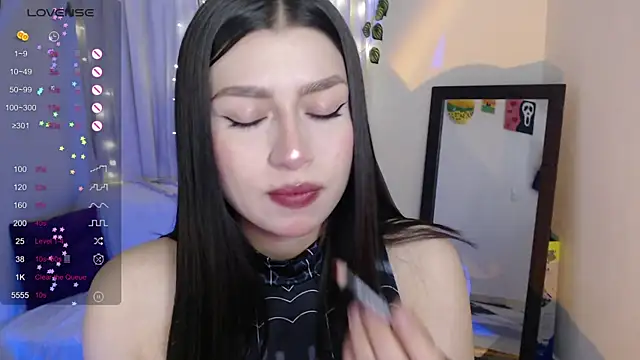 Snapshot of mily_thomson_b_ chatting on 04/29/26, 02:26 mily thomson b online show from 04/29/26, 02:26