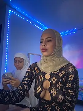 JannaNader12 online show from 11/13/25, 11:25