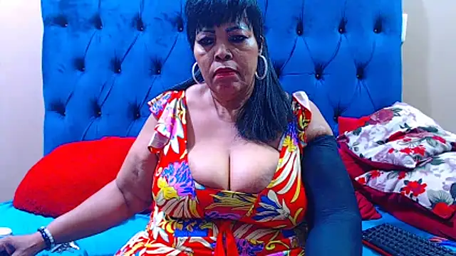 ebonycandy10 online show from 03/11/26, 07:42