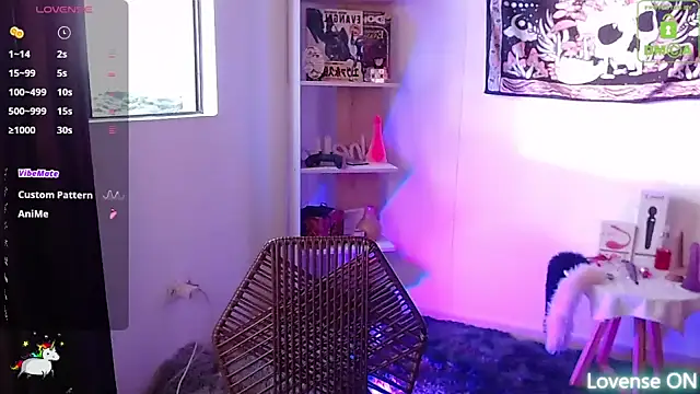 sweetcoralinee online show from 09/18/25, 10:12