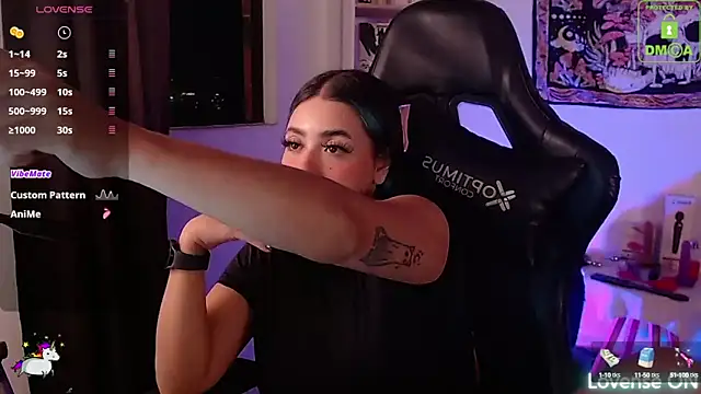 sweetcoralinee online show from 10/07/25, 02:20