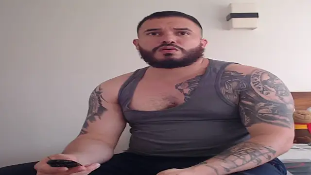 Snapshot of alexandergranda71 chatting on 12/18/24, 09:40 alexandergranda71 online show from 12/18/24, 09:40