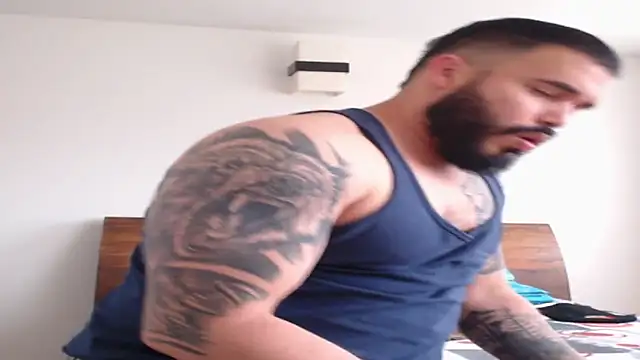 Snapshot of alexandergranda71 chatting on 12/23/24, 08:36 alexandergranda71 online show from 12/23/24, 08:36