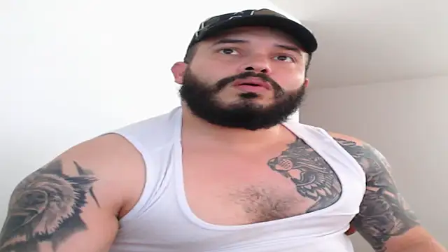 Snapshot of alexandergranda71 chatting on 01/12/25, 07:31 alexandergranda71 online show from 01/12/25, 07:31