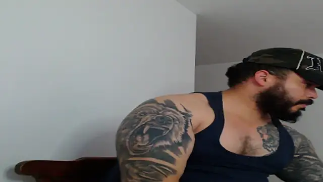 Snapshot of alexandergranda71 chatting on 01/26/25, 03:36 alexandergranda71 online show from 01/26/25, 03:36