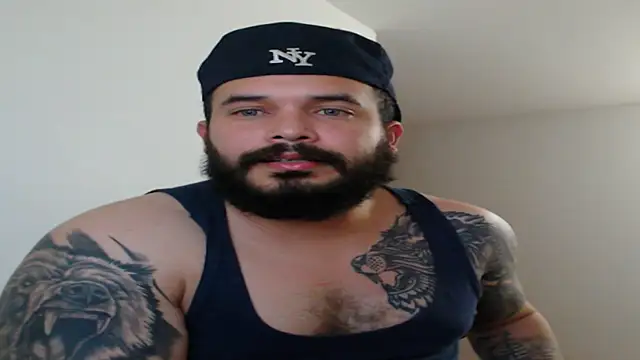 Snapshot of alexandergranda71 chatting on 01/26/25, 11:29 alexandergranda71 online show from 01/26/25, 11:29