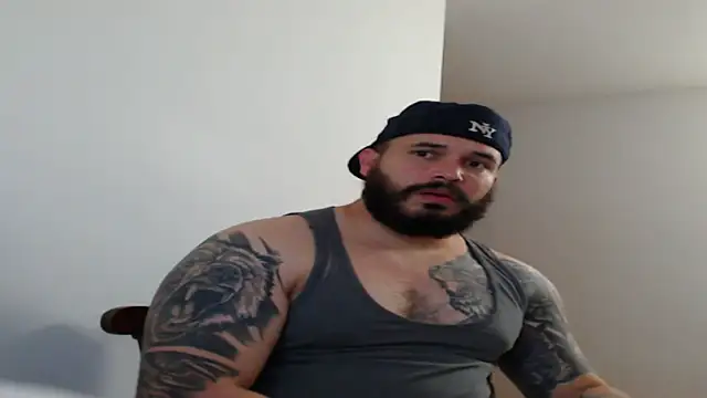 Snapshot of alexandergranda71 chatting on 02/18/25, 12:04 alexandergranda71 online show from 02/18/25, 12:04