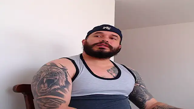 Snapshot of alexandergranda71 chatting on 02/19/25, 03:27 alexandergranda71 online show from 02/19/25, 03:27