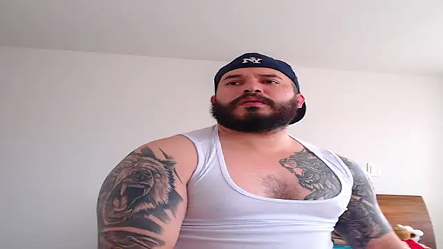 Snapshot of alexandergranda71 chatting on 02/23/25, 10:31 alexandergranda71 online show from 02/23/25, 10:31