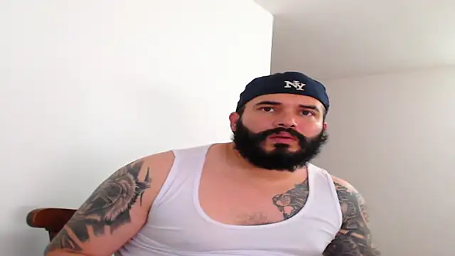 Snapshot of alexandergranda71 chatting on 03/04/25, 06:18 alexandergranda71 online show from 03/04/25, 06:18