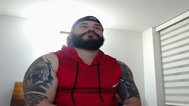 Snapshot of alexandergranda71 chatting on 03/14/25, 11:43 alexandergranda71 online show from 03/14/25, 11:43