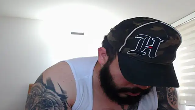 Snapshot of alexandergranda71 chatting on 03/19/25, 04:02 alexandergranda71 online show from 03/19/25, 04:02