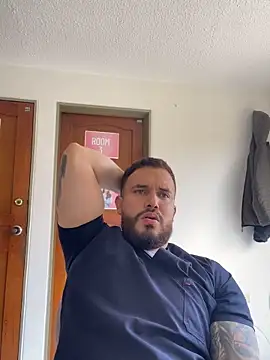 Snapshot of alexandergranda71 chatting on 09/09/25, 02:38 alexandergranda71 online show from 09/09/25, 02:38