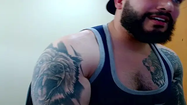 Snapshot of alexandergranda71 chatting on 10/15/25, 09:48 alexandergranda71 online show from 10/15/25, 09:48