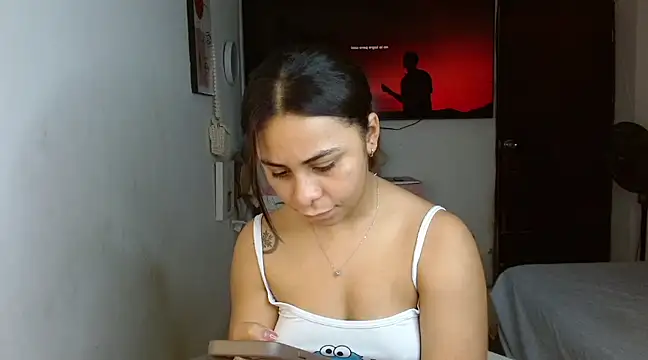 Snapshot of violet_leo chatting on 02/28/25, 06:09 violet leo online show from 02/28/25, 06:09