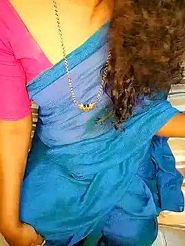 Snapshot of rashmikagowda chatting on 12/13/24, 12:50 rashmikagowda online show from 12/13/24, 12:50