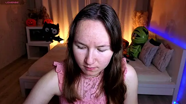 Little doll meow online show from 11/04/25, 03:16