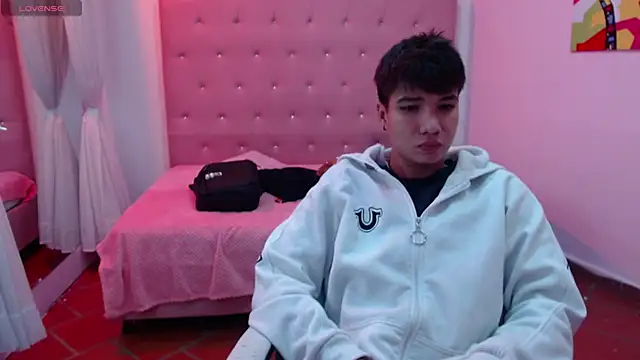 jacoob smiith online show from 02/28/25, 01:03