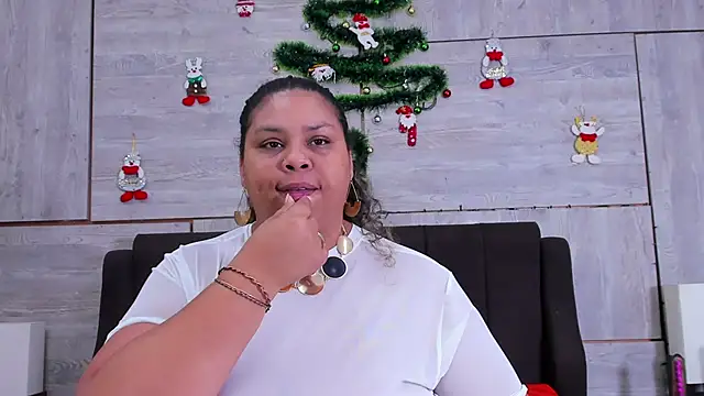 Lynn Jones online show from 12/21/24, 05:25