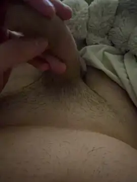 Snapshot of fuckitzer chatting on 04/10/26, 10:14 fuckitzer online show from 04/10/26, 10:14