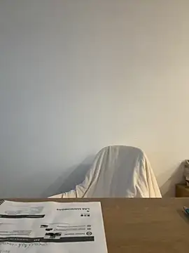 streetdoll online show from 10/06/25, 06:33