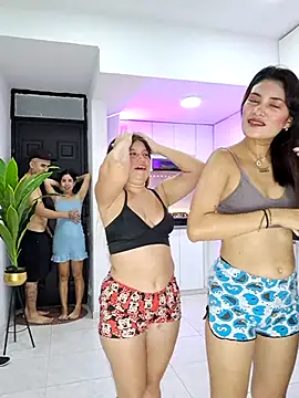 royalgirls x online show from 05/10/26, 01:11