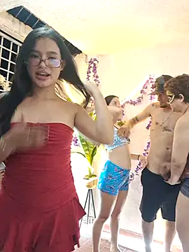 royalgirls x online show from 07/29/26, 01:37