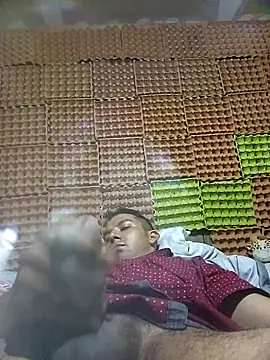 aL3JanDro93 online show from 06/24/26, 04:50