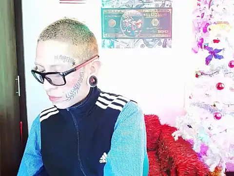 deivid estrada online show from 01/10/25, 03:06