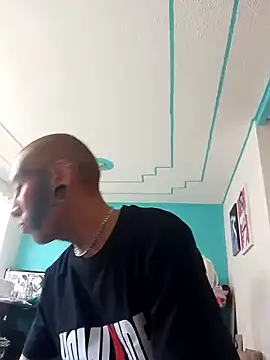 deivid estrada online show from 09/26/25, 06:34