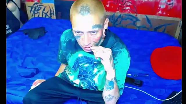 deivid estrada online show from 10/02/25, 04:14