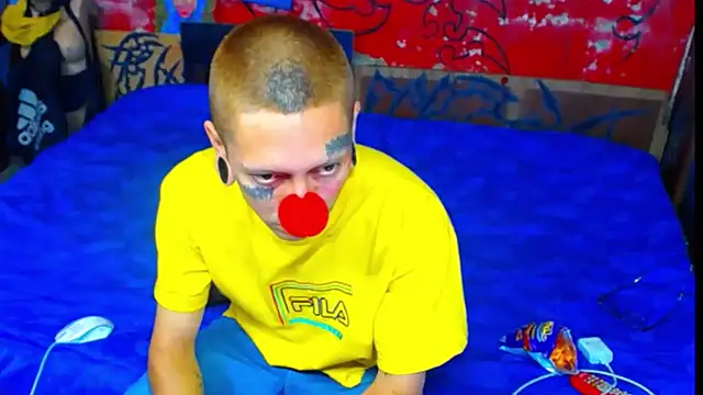 deivid estrada online show from 10/16/25, 03:57