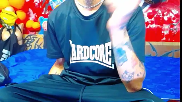 deivid estrada online show from 10/23/25, 04:39