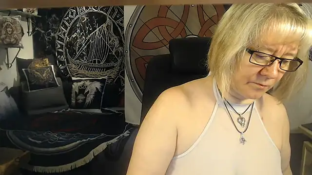 TittenMichelle online show from 02/27/25, 07:44
